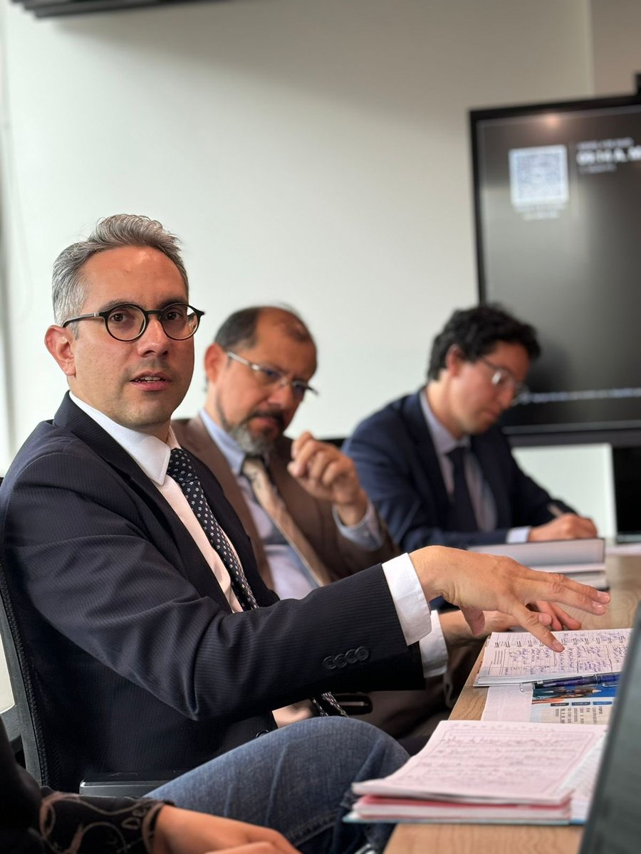 La universalización y el enfoque de derechos en un gran sistema de protección social, con transición justa de empleo, transformación productiva y reconocimiento en materia de cuidado, salud y hambre, entre otros. 

Esa es la gran tarea que nos convoca al <a href="/DNP_Colombia/">Departamento Nacional de Planeación</a> junto a