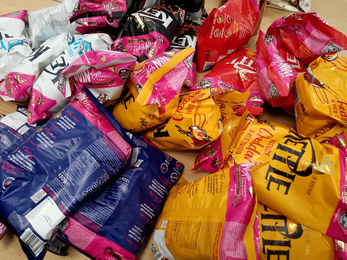 It's giftbag time again! We've got drinks, sweets and snacks for everyone here to take home and share during the match tomorrow, as is He-Man tradition. ⚽