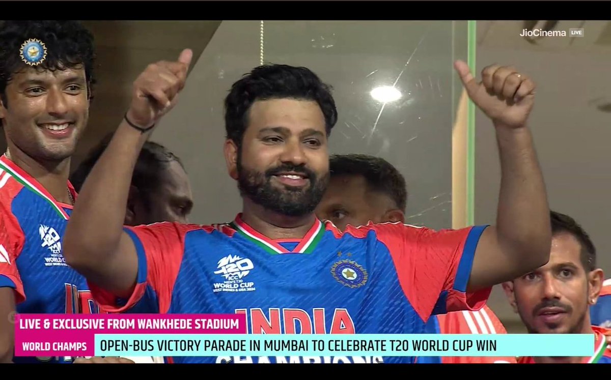 CricCrazyJohns's tweet photo. CAPTAIN ROHIT AT HIS KINGDOM 🇮🇳 https://t.co/Wa1k3qiTg8
