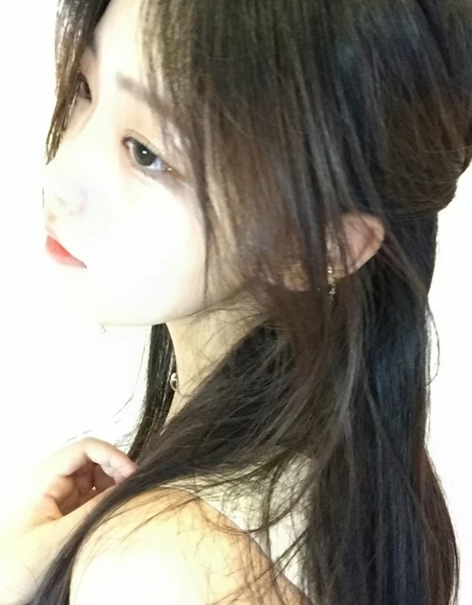 Nou71834's tweet photo. 掐脖子親感覺就很爽 https://t.co/oac7FuzagK