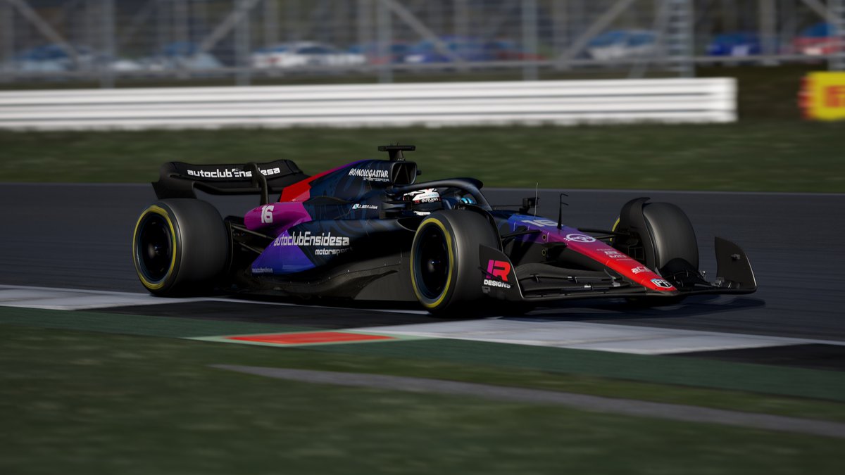 Hora de despedir a las máquinas que han hecho posible el éxito que hemos tenido en el terminado campeonato de F1 de TSR.

Entre ambos coches suman:

3 victorias
6 podios
3 pole positions

Y, por supuesto, el campeonato de constructores.

¡Os dejamos unas fotos para el recuerdo!