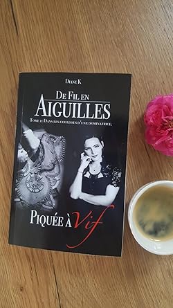 emyychaann's tweet photo. J'ai plus rien a lire en ce moment donc tu va t'empresser d'aller me faire un cc amazon de 30€ pour que je puisse me procurer le livre de Diane killer
#books
#domina #domination #bdsm #livre #ccamazon https://t.co/Gye4mGAbLh