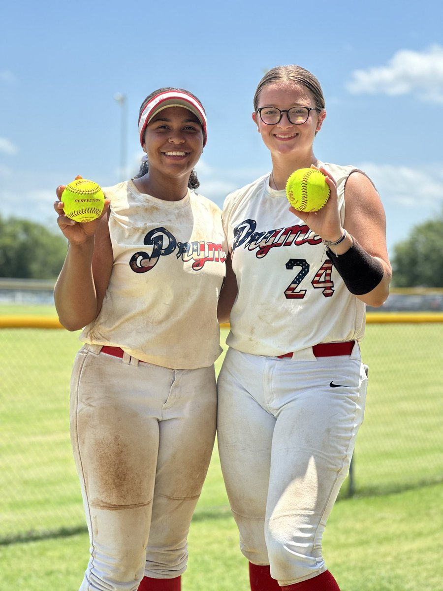 Couple big flys to start Day 1 at the TE Wilson Invite by Karlee Earl (2026) started the 🎇 with a    Big 💥<a href="/KarleeEarl2026/">Karlee Earl</a> followed up by Tea Moore’s (2025) oppo 🌮!! <a href="/taemoore_07/">Tae Moore</a>
#prymefastpitch
#prymephillips