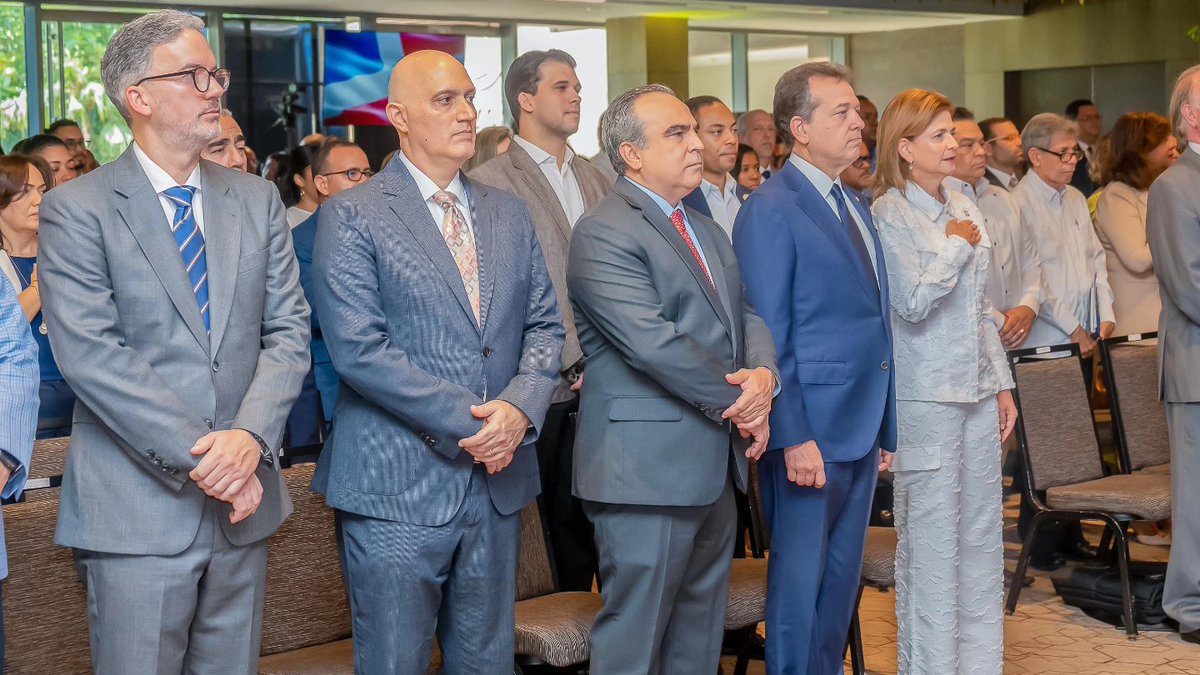 airdmedia's tweet photo. Representados por nuestro VPE @MarioEPujols participamos en el 4to Foro Nacional de la Calidad, un evento que pone en relieve el rol fundamental que juega la infraestructura de calidad para el crecimiento del sector manufacturero dominicano

#AIRD #Codoca #Calidad https://t.co/2iVJhdbUxE