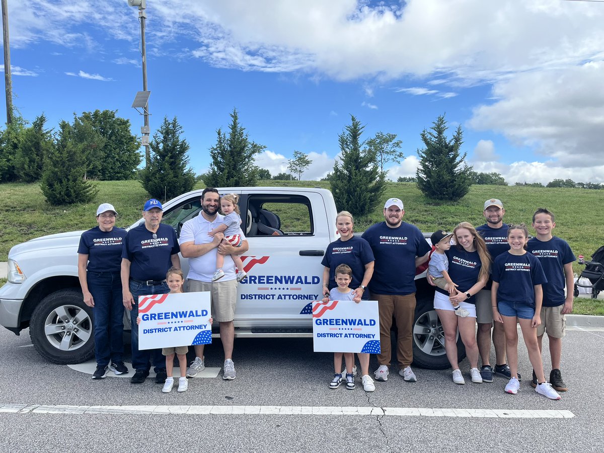 GreenwaldforDA's tweet photo. I like Lenexa! What a great way to start celebrating our Independence Day with the wonderful community of Lenexa at today’s parade. I extend my heartfelt thanks to the Lenexa Police &amp; Fire Department, and all the dedicated volunteers who made today’s event possible. #asaferjoco https://t.co/a2c6Phc8y6