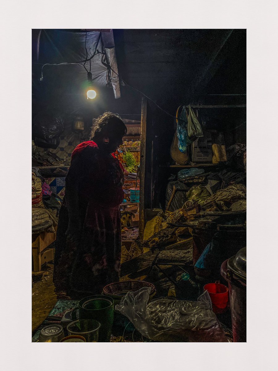 RikardoCar's tweet photo. Ausencias #picoftheday #picofday #picture #pics #photooftheday #photoshoot #photography #photoeveryday #documentaryphotography #photographylovers #fotodeldíacfm #fotografia #foto #fotomexico #photomexa #photomexico #fotodocumental #michoacan #ocumicho #sombras #luzysombra https://t.co/AcRky55wDN