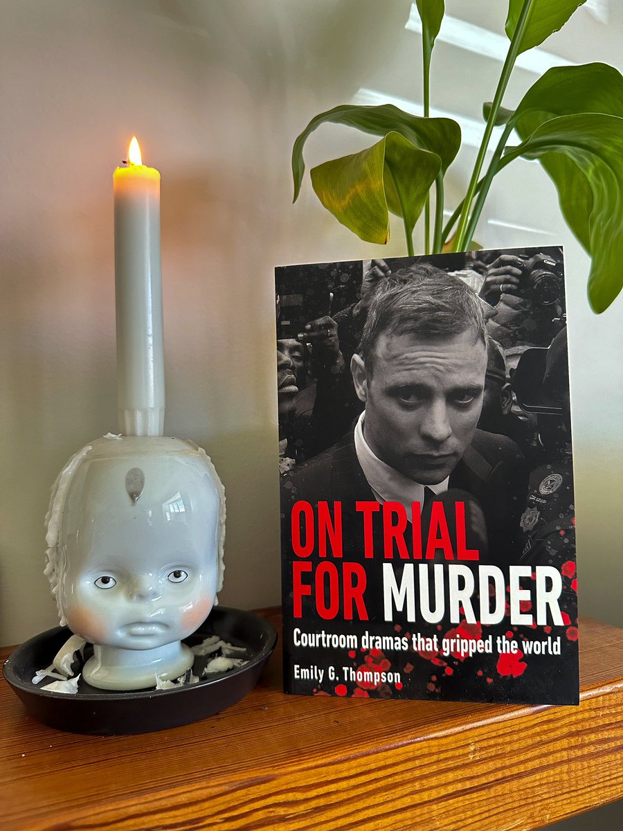 Emily G. Thompson tweet media