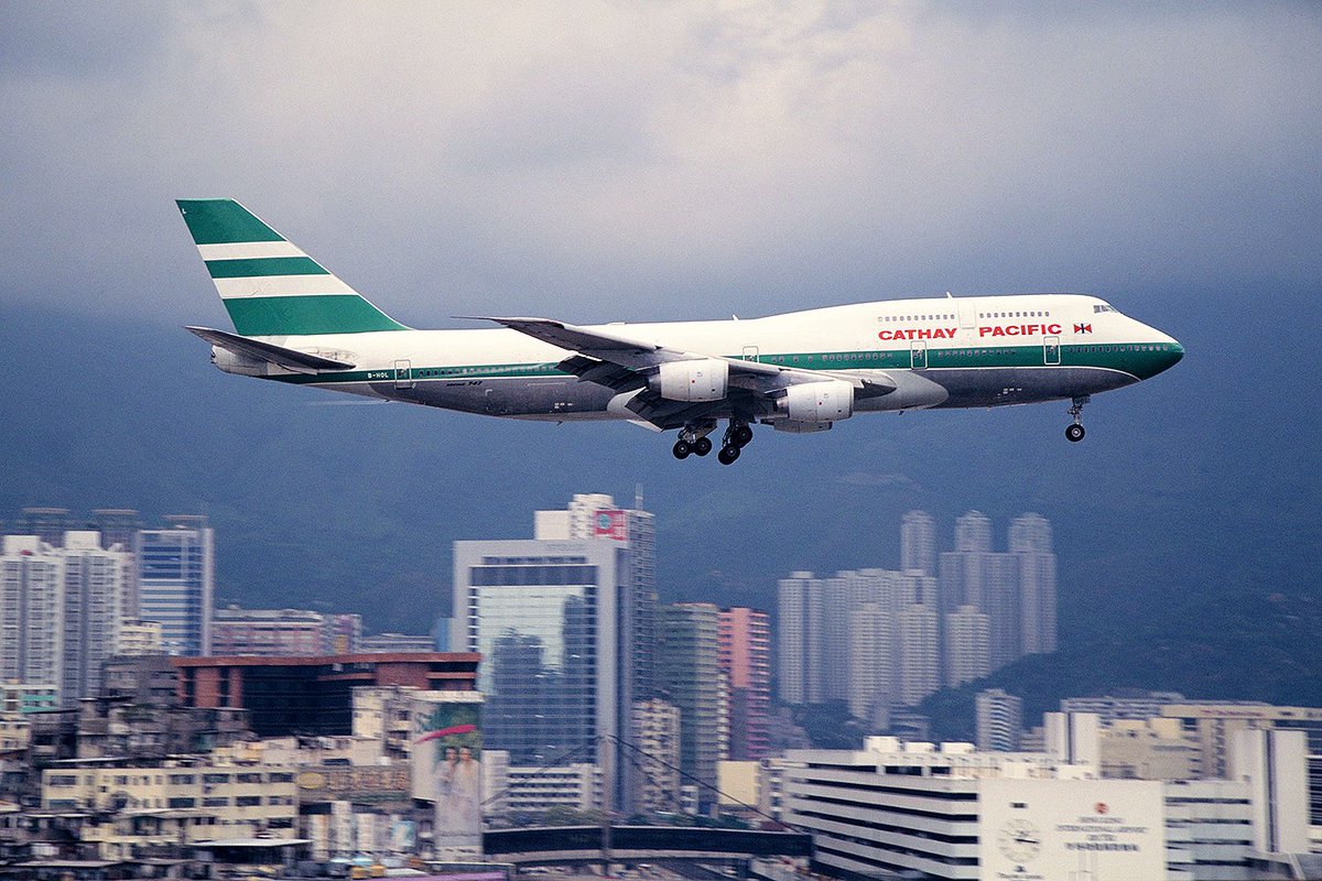 香港 啓徳空港 写真集「Kai Tak : The 摩訶不思議 Final Decade」