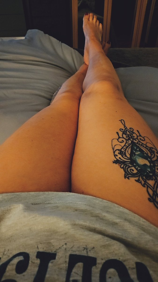 LoopyLou tweet media