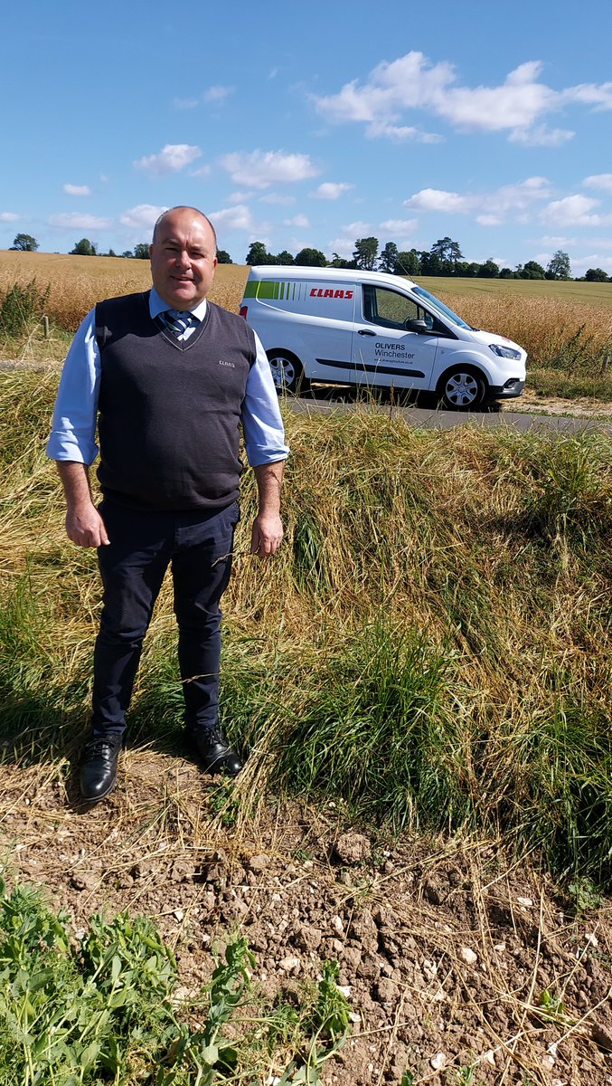 BourgaultVos's tweet photo. Great day out today 🙌 
@BTTUK_Tillage supporting dealer @oliveragri , supporting their customers 👍 Thank you Rob for your time today 🙏🏼 
Only very positive feedback on @TillageTools VOS  on @HORSCHUK Sprinters 👌
@icb_bttuk @hattonmark40 
@mydirectdriller https://t.co/wQwH9oUMTg