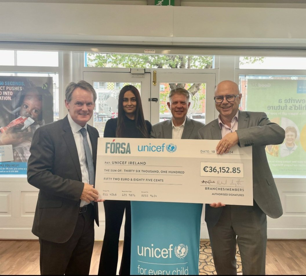Kevin Callinan (@kcallinan50) on Twitter photo With <a href="/unicefireland/">UNICEF Ireland</a>'s Peter Power, <a href="/forsa_union_ie/">Fórsa trade union</a>'s <a href="/mehakdugal/">Mehak Dugal</a> and Treasurer Michael Smyth this afternoon to present a cheque from our members and branches in aid of the #Gaza appeal. This is in addition to the donation of €100k that the union made late last year. With <a href="/unicefireland/">UNICEF Ireland</a>'s Peter Power, <a href="/forsa_union_ie/">Fórsa trade union</a>'s <a href="/mehakdugal/">Mehak Dugal</a> and Treasurer Michael Smyth this afternoon to present a cheque from our members and branches in aid of the #Gaza appeal. This is in addition to the donation of €100k that the union made late last year.