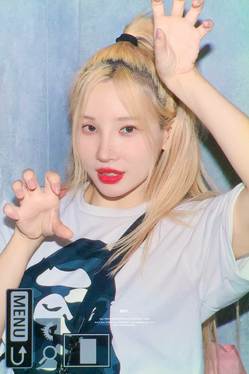Buckeyvibe's tweet photo. 240704 🥰❤

#벅키 #BUCKEY #마네퀸 #MANNEQUEEN⠀⠀ https://t.co/WJaYpduIwi