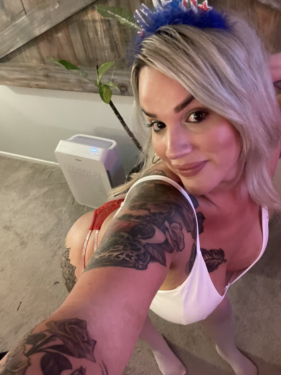 NextCurvy's tweet photo. Happy 4th of July 
#4thofJuly  #onlyfans #fansly #nsfw #promo https://t.co/w86SjyGUlk