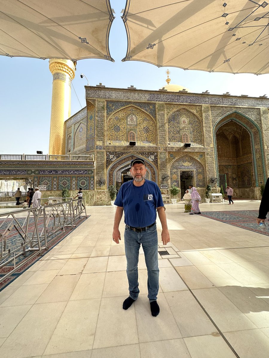 ACamekan's tweet photo. Her arayan bulamadı ama bulanlar hep arayanlardı.
"Bizi arayan bulur bulan tanır tanıyan sever seven AŞIK olur AŞIK olana bizde AŞIK oluruz"
Hz. ALİ K.v.
İYİ AKŞAMLAR ..!
#EhliBeytiSevmek💙 #İyilikİyidir #Sevgi #Aşk #Merhamet #İlminKapısı #Necef #Kufe 💙 https://t.co/0z0YowWG92