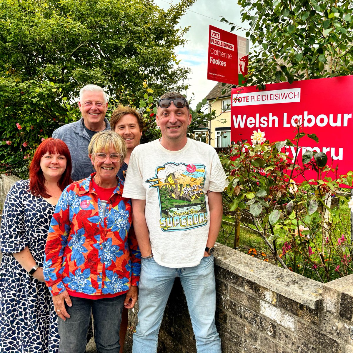 NathanYeowell's tweet image. Obligatory GE day pics from the epicentre of the Labour earthquake (🤞) in Abergavenny, campaigning for the most excellent @CatherineFookes with comrades from Torfaen, Monmouthshire and the House of Lords! #Change #VoteLabour 🏴󠁧󠁢󠁷󠁬󠁳󠁿🌹

@David_R_Daniels @TimHoworth