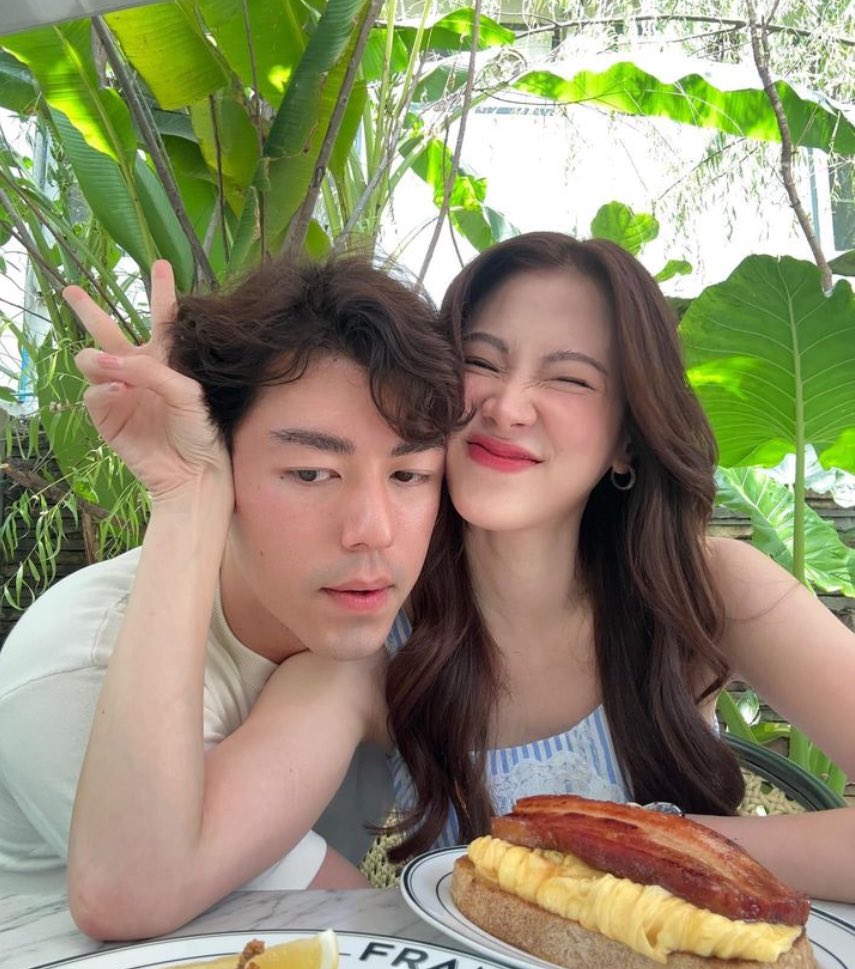 findmehere_o2's tweet photo. ปีที่แล้วที่น้องให้สัม ทั้งนายและใบเฟิร์น คือห่วงครส.คนรอบตัวมากเลยนะ แต่อะไรที่สะสมจนไม่ไหวก็ต้องถอยอยู่ดี ขอให้ความรักใจดีกับน้องๆบ้างได้มั้ย😭 ซัพพอร์ตต่อไปค่ะทุกคนนน #นายณภัทร #นายนภัทร #นายใบเฟิร์น #ใบเฟิร์นพิมพ์ชนก #supportnaka https://t.co/NJDWNNxa9U
