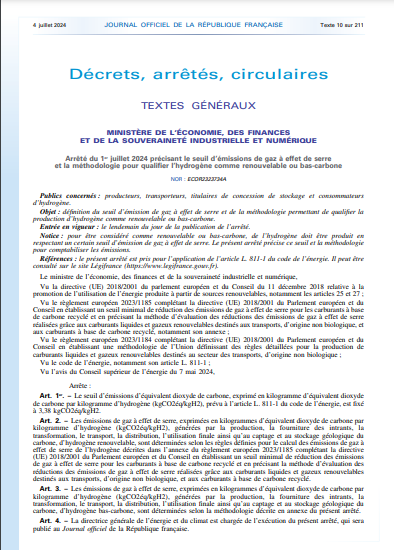 L'arrêté ministériel sur le seuil d'émission de GES de l'hydrogène renouvelable ou bas-carbone a été promulgué au JORF du 4 juillet. L'hydrogène a fait sa grande entrée dans le code de l'énergie en 2021, mais des précisions réglementaires étaient attendues
legifrance.gouv.fr/jorf/id/JORFTE…