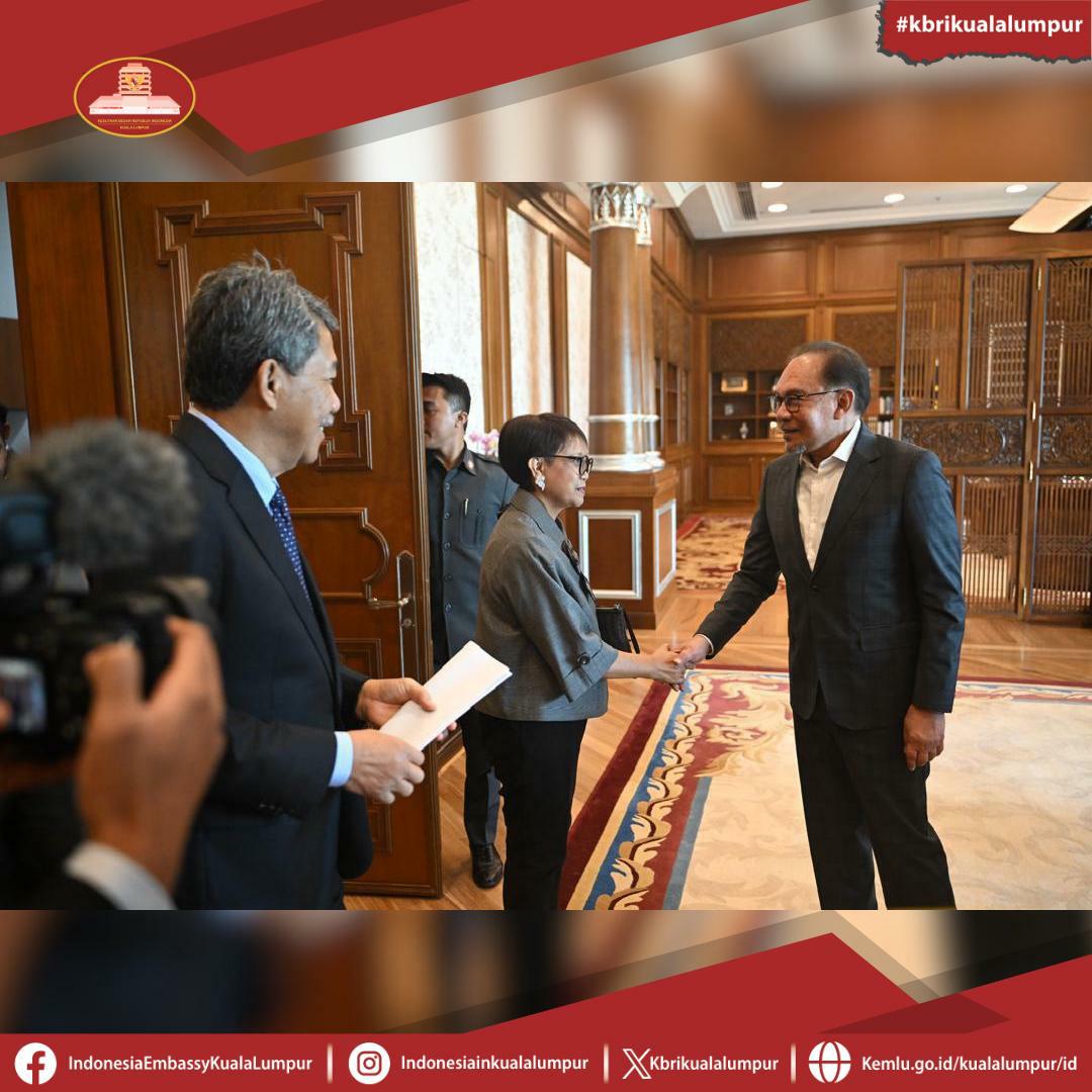 kbrikualalumpur's tweet image. #bilateral #kemlu #MalaysiaMadani #nusantara #serumput #indonesiamalaysia #ASEAN
#KBRIKualaLumpur 
#PeduliWNI
#IniDiplomasi
#IndonesianWay
#DemiNKRI
#NegaraMelindungi
#RintisKemajuan
#PelayananPublik
#IndonesiaUntukDunia
#SahabatKBRIKL