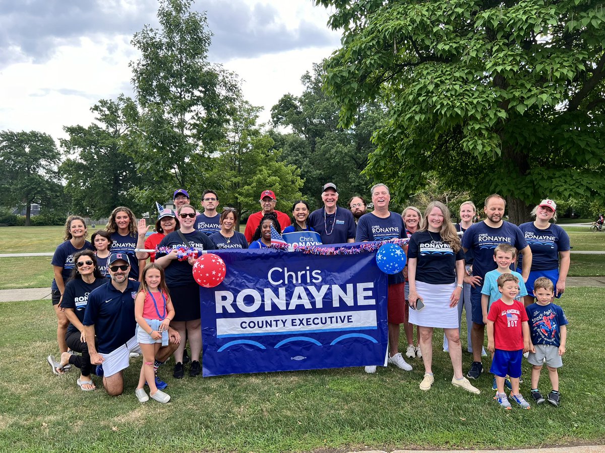 chrisronayne's tweet photo. Thanks to #TeamRonayne for marching and rolling with me in the Lakewood Fourth of July Parade. ๐บ๐ธ โฅ๏ธ https://t.co/59nI7hxt2K