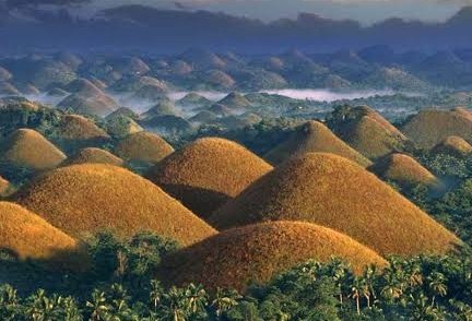 noona_condition's tweet photo. ONEW :

Chocolate Hills                  Matcha Hills https://t.co/Sn4UpDKQEY
