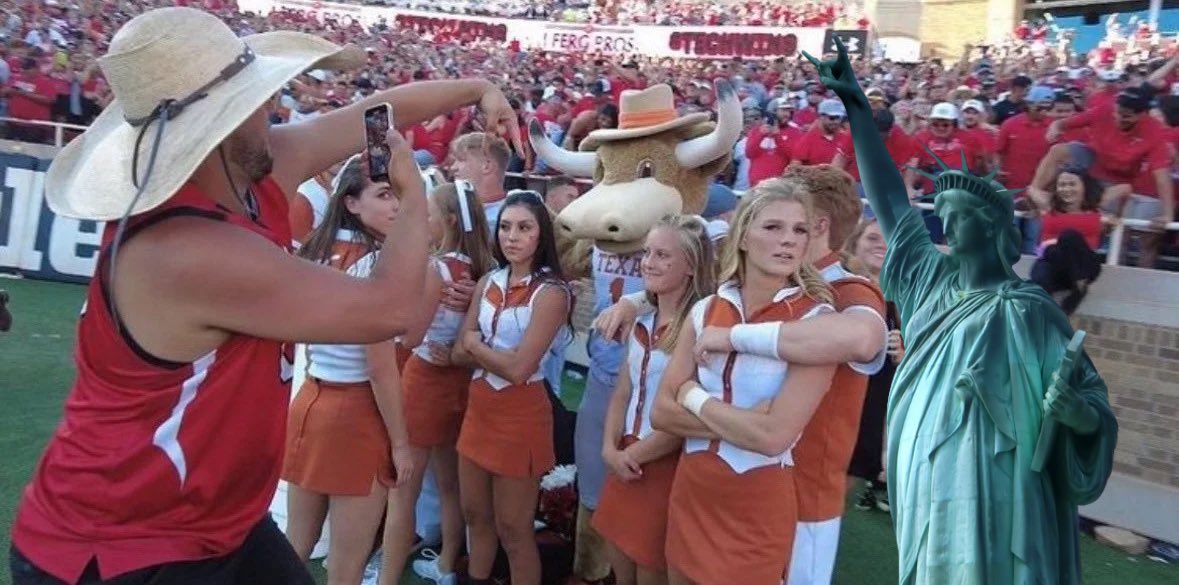 barstoolttu's tweet image. Fixed it