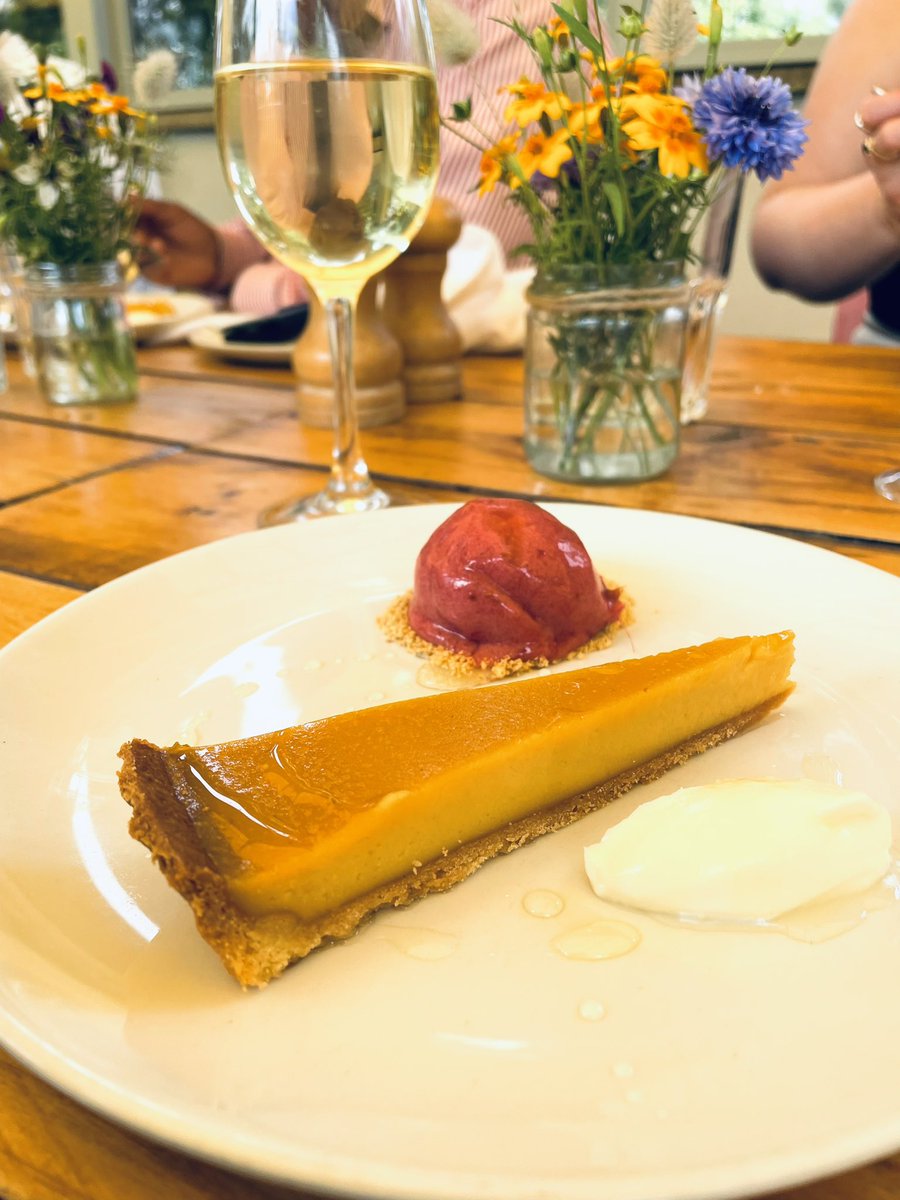 The Irish Food Writing Awards🇺🇦🇵🇸 (@irish_writing) on Twitter photo A wonderful gathering of food folks today; catching up with sponsors old and new of our awards who keep the show on the road. Wonderful locally-farmed food from <a href="/OverendsKitchen/">Overends Kitchen</a> it really is a special place 🙌🏻🙌🏻 A wonderful gathering of food folks today; catching up with sponsors old and new of our awards who keep the show on the road. Wonderful locally-farmed food from <a href="/OverendsKitchen/">Overends Kitchen</a> it really is a special place 🙌🏻🙌🏻
