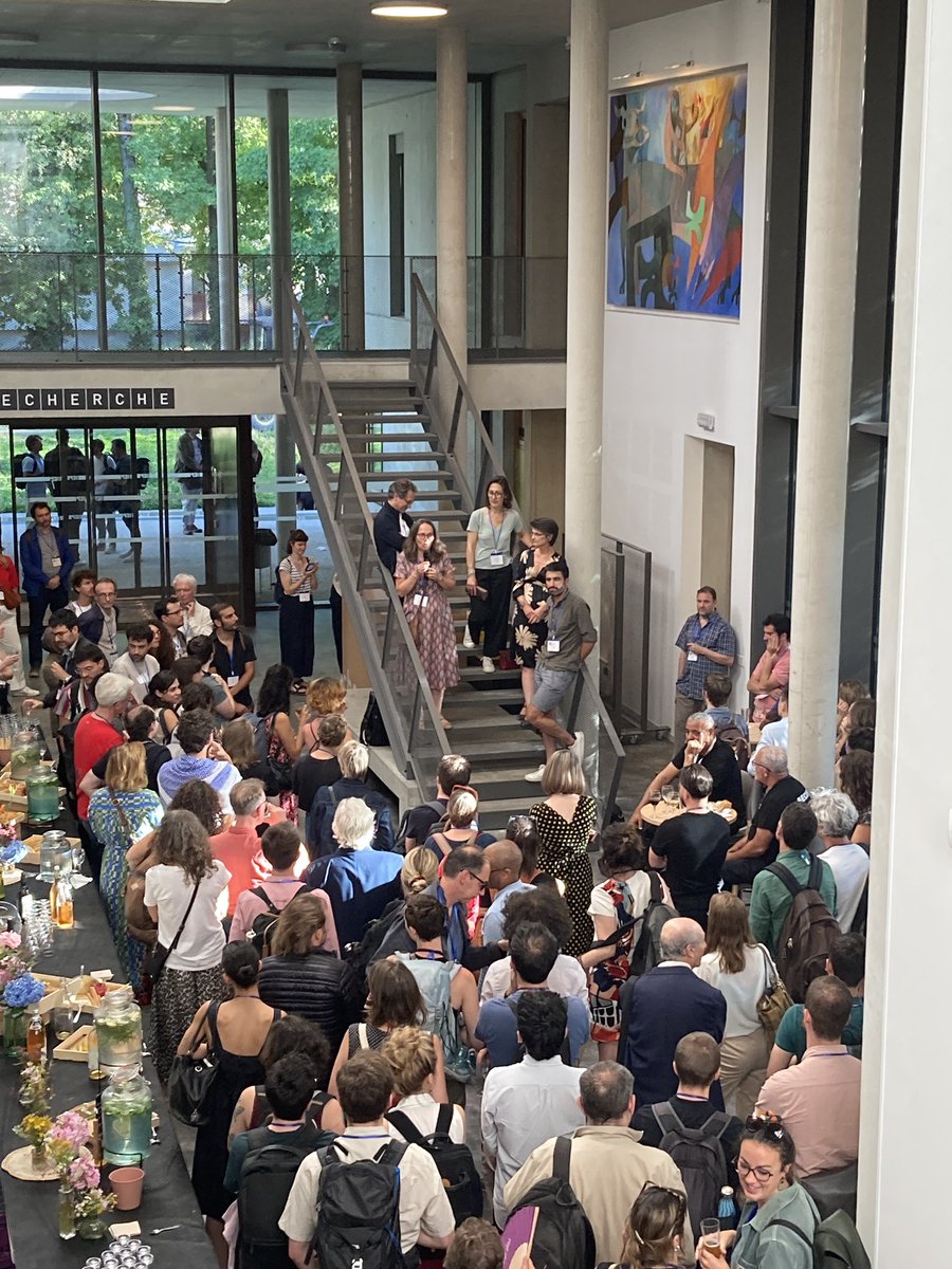 afspinfos's tweet photo. Clap de fin pour notre 17e congrès national à Grenoble 🎬

Une très belle édition grâce aux magnifiques équipes de @SciencesPo38 &amp; @PACTE_grenoble : immense merci à elles ! 🙏🏻

900 politistes repartent ce soir dans la Cité, avec leurs nobles et importantes missions ✊🏻 https://t.co/Yg3Kv8Z5JC