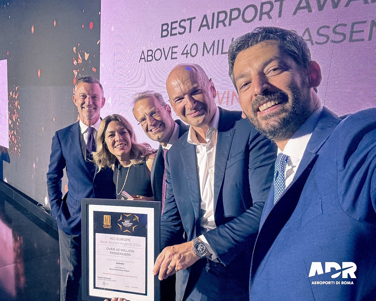 L'aeroporto di #Fiumicino è stato confermato come #BestAirport in Europa per la sesta volta in sette anni!
Il prestigioso riconoscimento, insieme al Digital Transformation Award 2024, è stato assegnato da <a href="/ACI_EUROPE/">ACI EUROPE</a> all’Assemblea Generale a #Istanbul.

#TogetherBeyondFlying