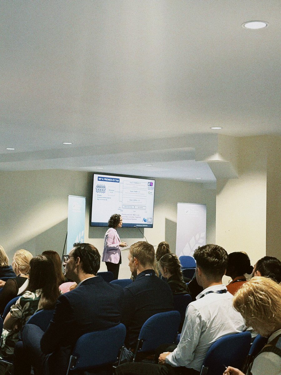 Emma Hope Cassinelli tweet media