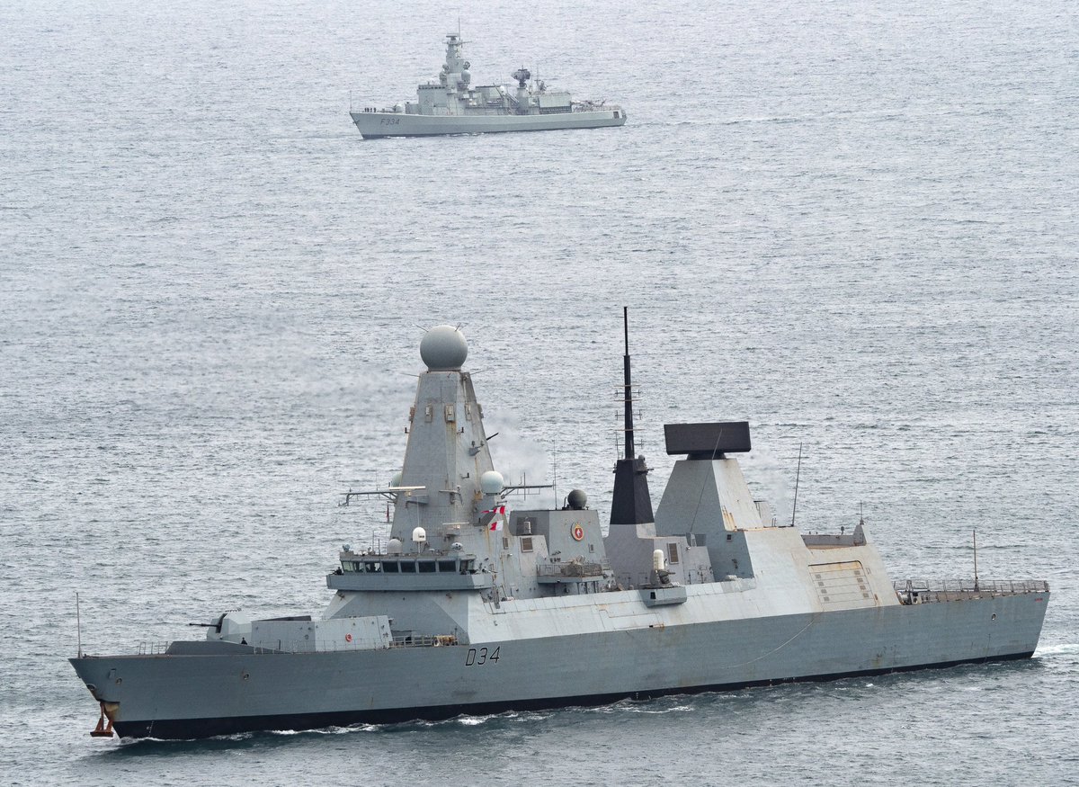 TomLeachPhotography tweet media