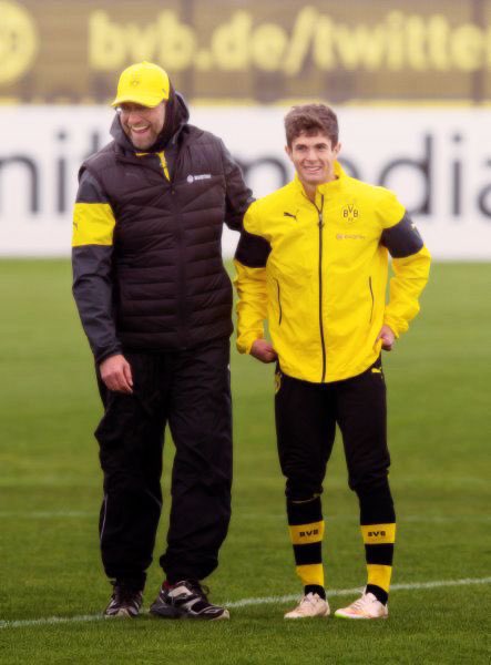 Streets need this reunion to happen, open up the checkbook <a href="/ussoccer/">U.S. Soccer</a>