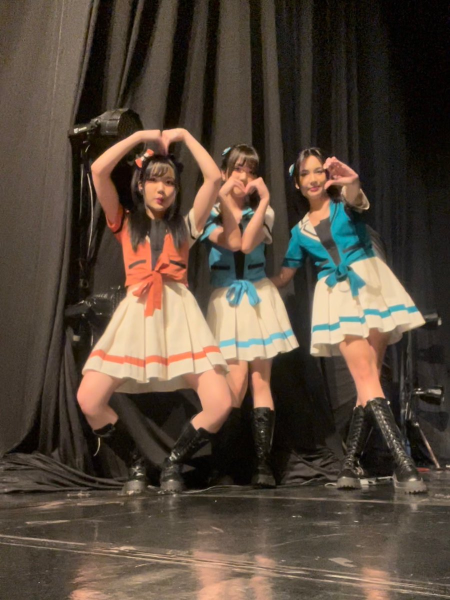 A_GitaJKT48's tweet photo. Day 1 Surabaya!! Thank you 
#JKT48TheaterSementaraSBY https://t.co/ovqgyMLbTj