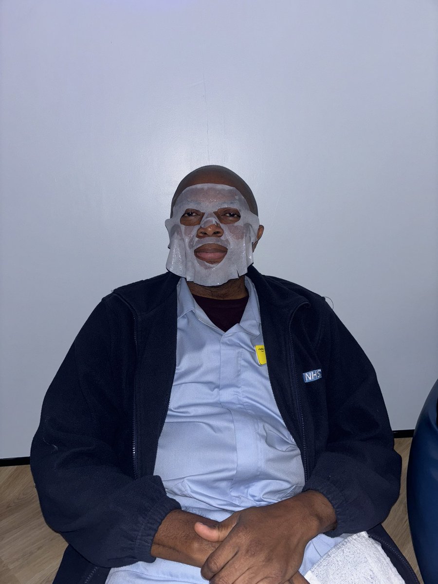 hannahcaseystr's tweet image. Self care &amp;amp; pamper night tonight🧖🏼‍♀️enjoyed by all service users and staff🤍🛀🏽 #selfcare #pampernight