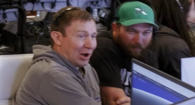 [Image: GRqU6fxbMAMK2Nr?format=jpg&name=small]