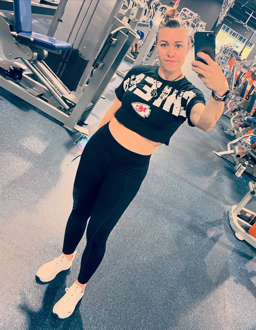 Dat gym life&hellip;. https://t.co/1QGQ6PSVI2