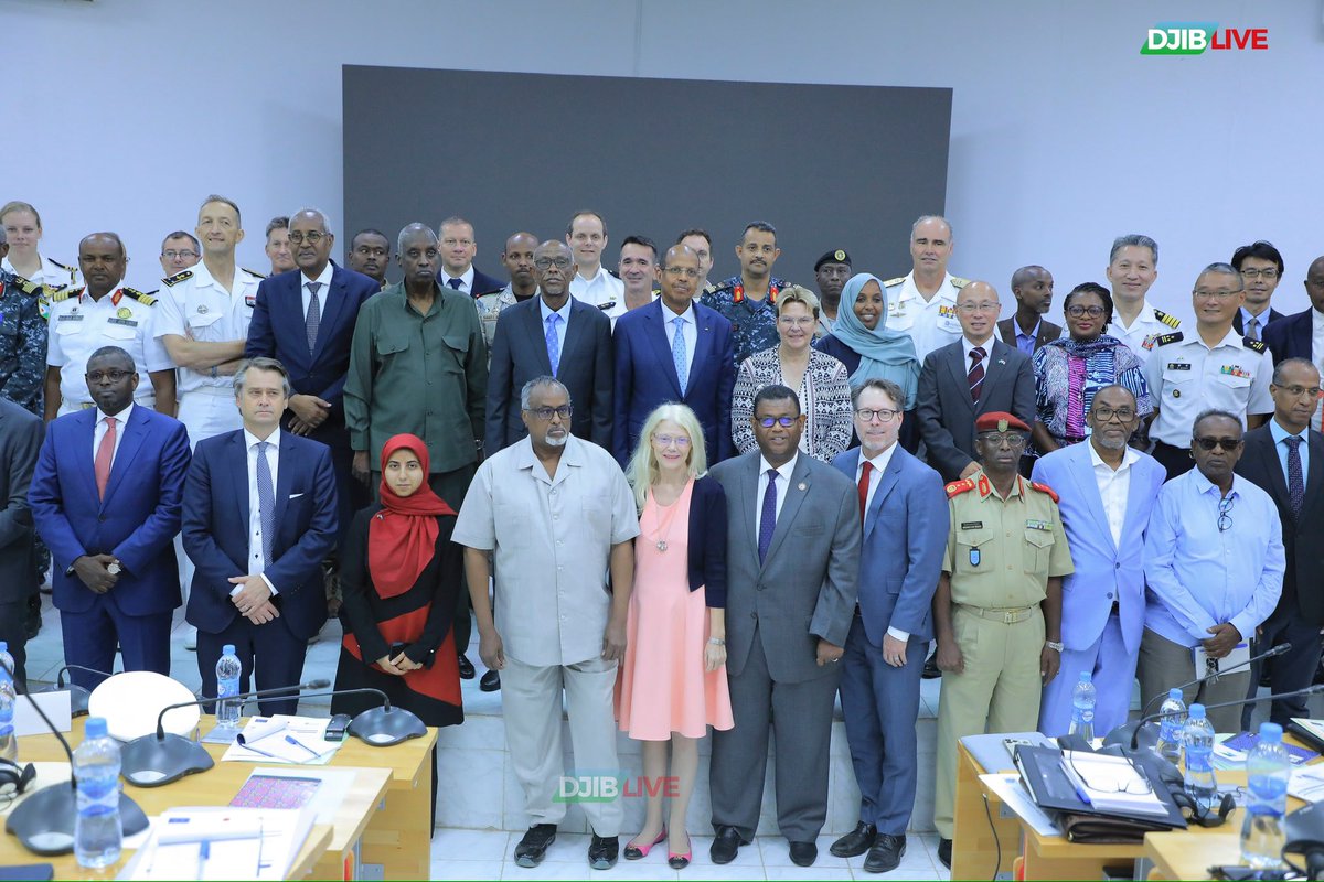 LiveDjib's tweet image. Centre de Formation Régional de Djibouti CRFM/DRTC a accueilli un symposium d&apos;une journée consacrée à la sécurité maritime, organisé @UEaDjibouti @IGADsecretariat 
#AmbassadeduJaponàDjibouti #CRFM/ #DRTC
@LiveDjib 
#Djibouti
