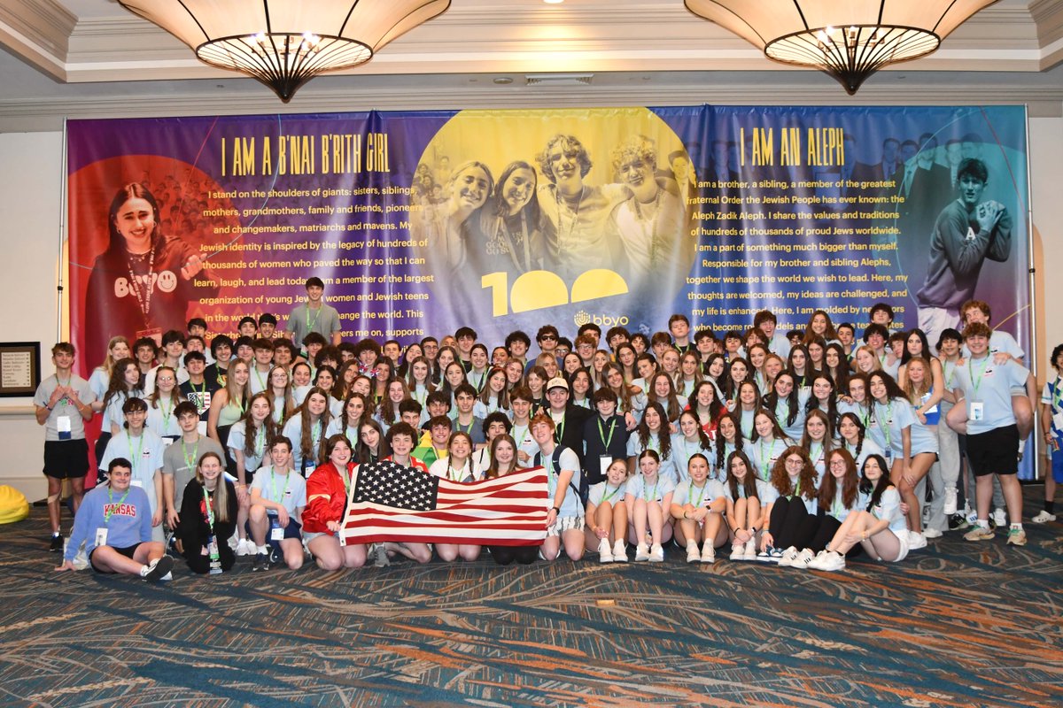 Happy Independence Day, USA! 🇺🇸 We're wishing all our BBYO friends and family a fun and safe holiday! How are you celebrating today?