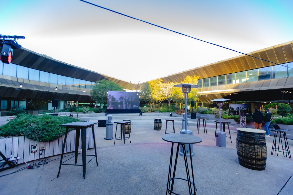 YourBDIH's tweet photo. The BDIH Icon Building's Eco Garden provides the perfect backdrop for tonight's BDIH CEO's Meet and Greet, where Botswana's business leaders will gather for an evening of networking and knowledge-sharing.
#BDIH #InnovationIsHappeningHere #CEOsMeetAndGreet https://t.co/urjUYCO26d