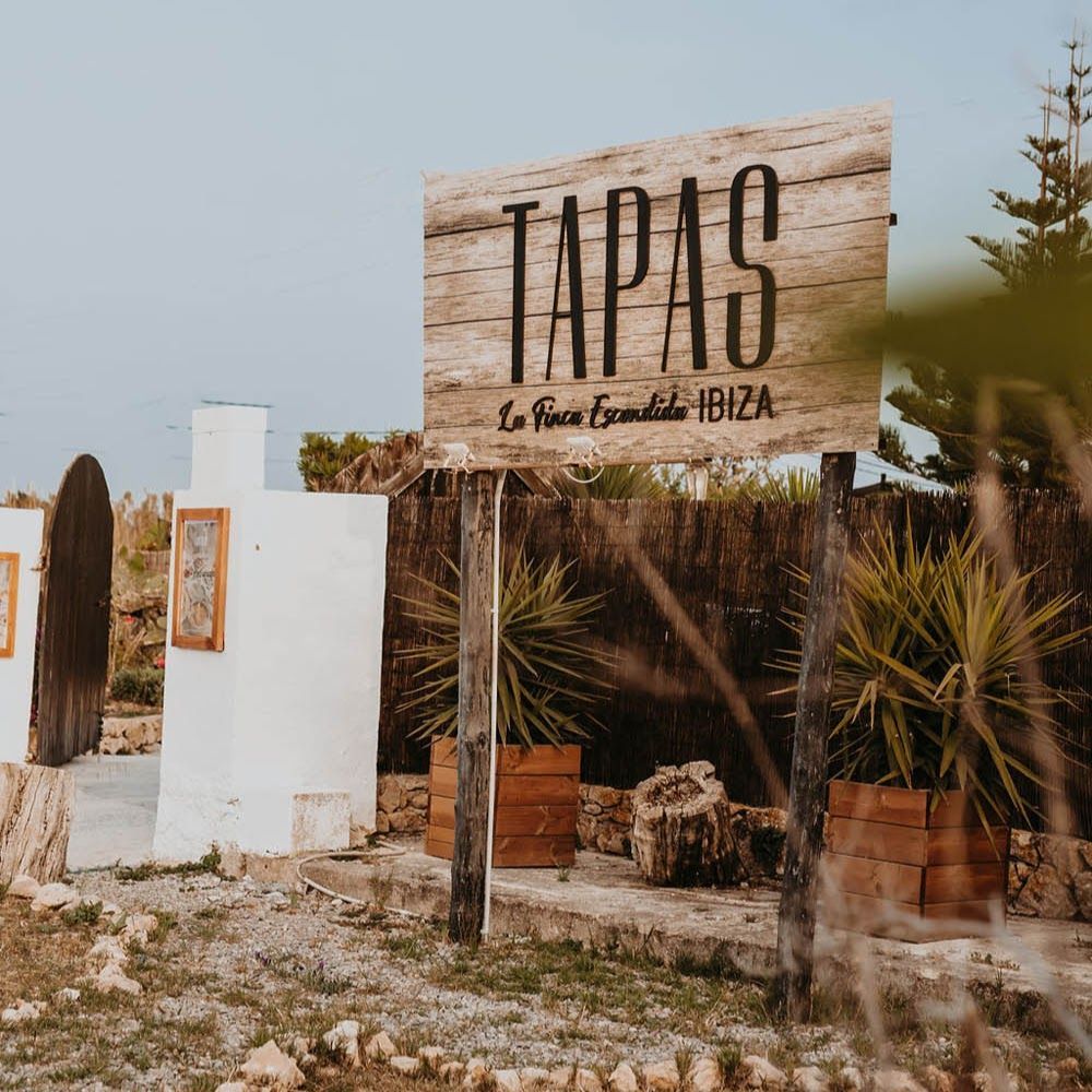 You know you are in for a treat when you see this sign 

#tapas #tapasibiza #ibiza #lafincaescondida #foodies #tapasrestaurant #ibizarestaurant #islandlife #goodfood #homemade #madewithlove #sharingfood #makingmemories #since2012 #treat