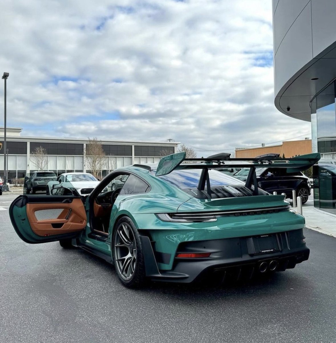 Ruben Hume (@rubenhume) on Twitter photo 