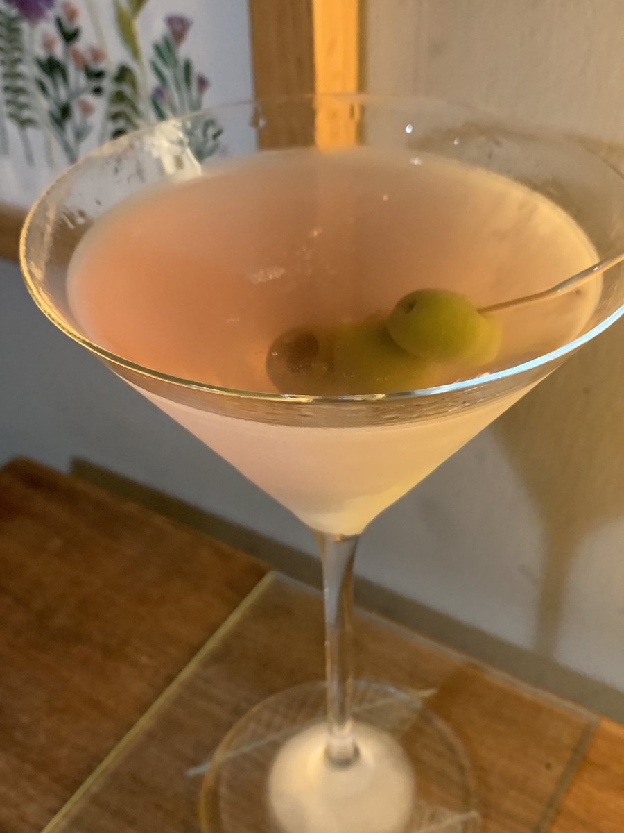 KathHudson2010's tweet photo. It’s martini time!!! https://t.co/16lieh9zvM