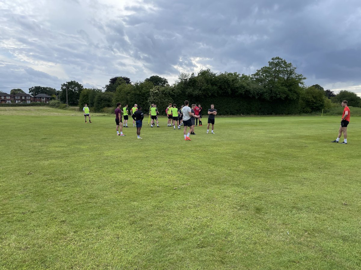 Good training session tonight with 18 lads including Rods just surfaced after Glastonbury