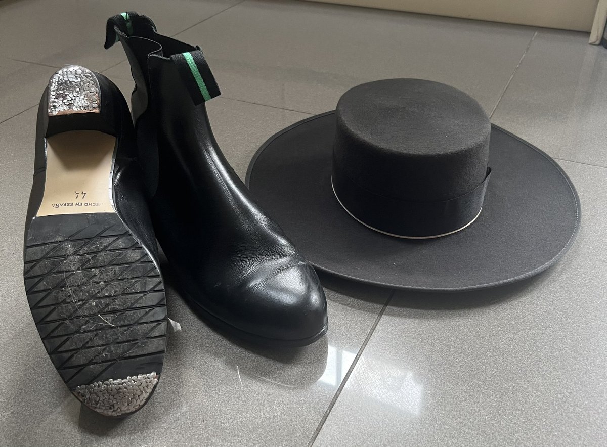 Looking forward to #Chancetodance in #Sheffield on 6 July.

Making my debut with #Flamenco-in-Sheffield at 2pm in The Peace Gardens 💃 

👠 planta 

👠 tacón 

👠 golpe