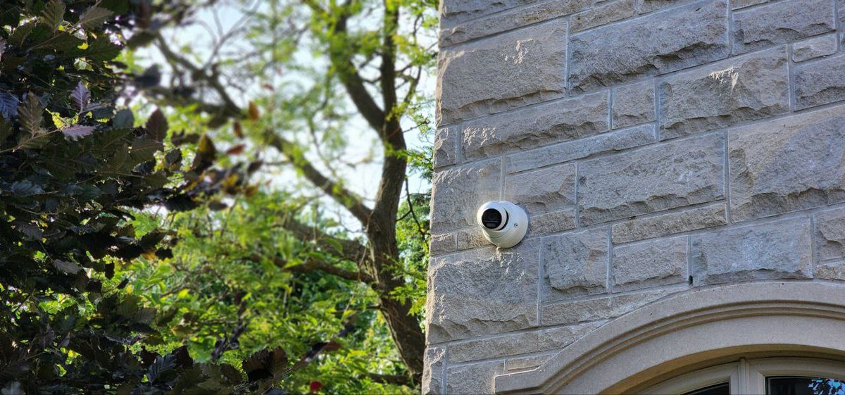SmartVisionGTA's tweet image. 4K HIKVISION CAMERA INSTALLATION PROJECT COMPLETED IN SCARBOROUGH, ON 🏡

Upgrade your home security with our top-notch 4K cameras! 🔒✨ 

📞 Free Consultation: 1-833-880-4591
📬 Email: info@smartvisionplus.ca

#SmartVisionPlus #Security #CCTVCamera #CCTVInstallation #Hikvision