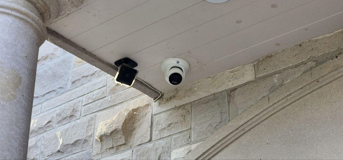 SmartVisionGTA's tweet image. 4K HIKVISION CAMERA INSTALLATION PROJECT COMPLETED IN SCARBOROUGH, ON 🏡

Upgrade your home security with our top-notch 4K cameras! 🔒✨ 

📞 Free Consultation: 1-833-880-4591
📬 Email: info@smartvisionplus.ca

#SmartVisionPlus #Security #CCTVCamera #CCTVInstallation #Hikvision