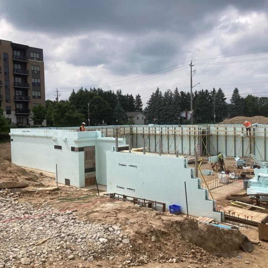FastformICF's tweet image. Lots of progress at Alder Concrete Group&apos;s Cambridge site, an 8-storey residential building at Greenbrier and Myers Road. Keep up the great work guys!

#Fastform #Nudura #alderconcrete #alderconcretegroup #concrete #concretework #icf #icfconstruction #buildingmaterials