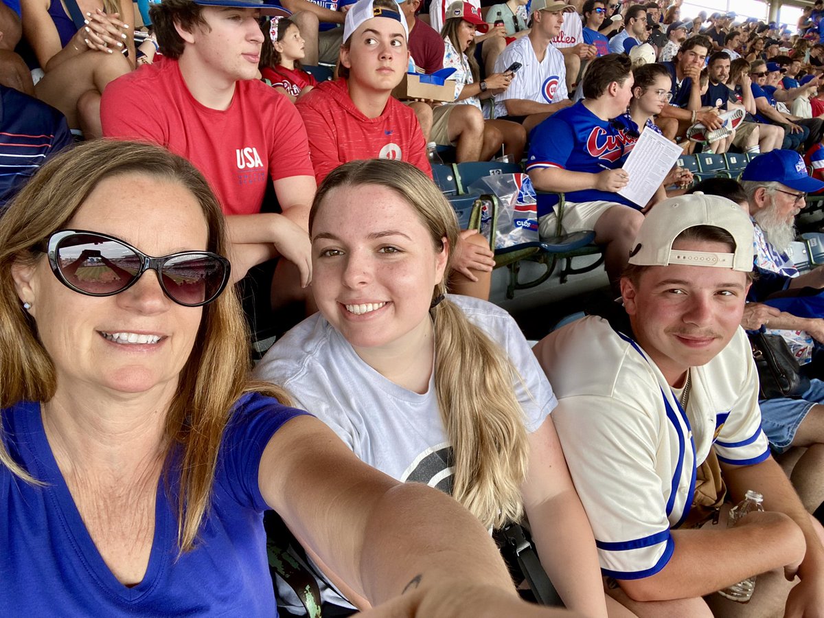 AgainMichelle's tweet image. Let’s do this  ⚾️