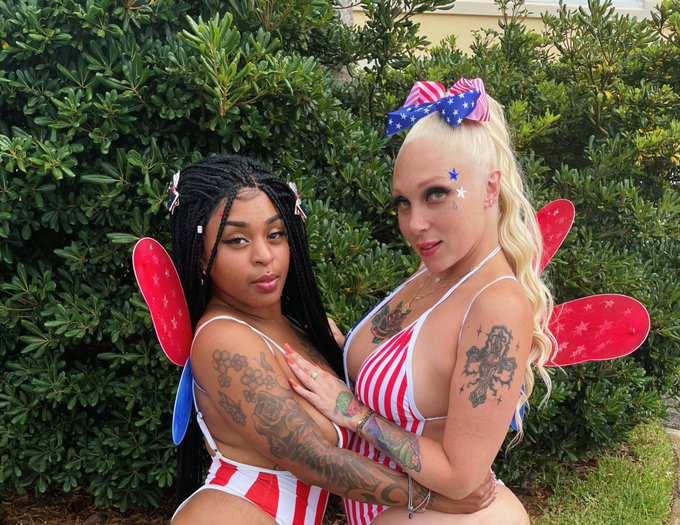 Happy 4th of July? https://t.co/vkPe64qLQr