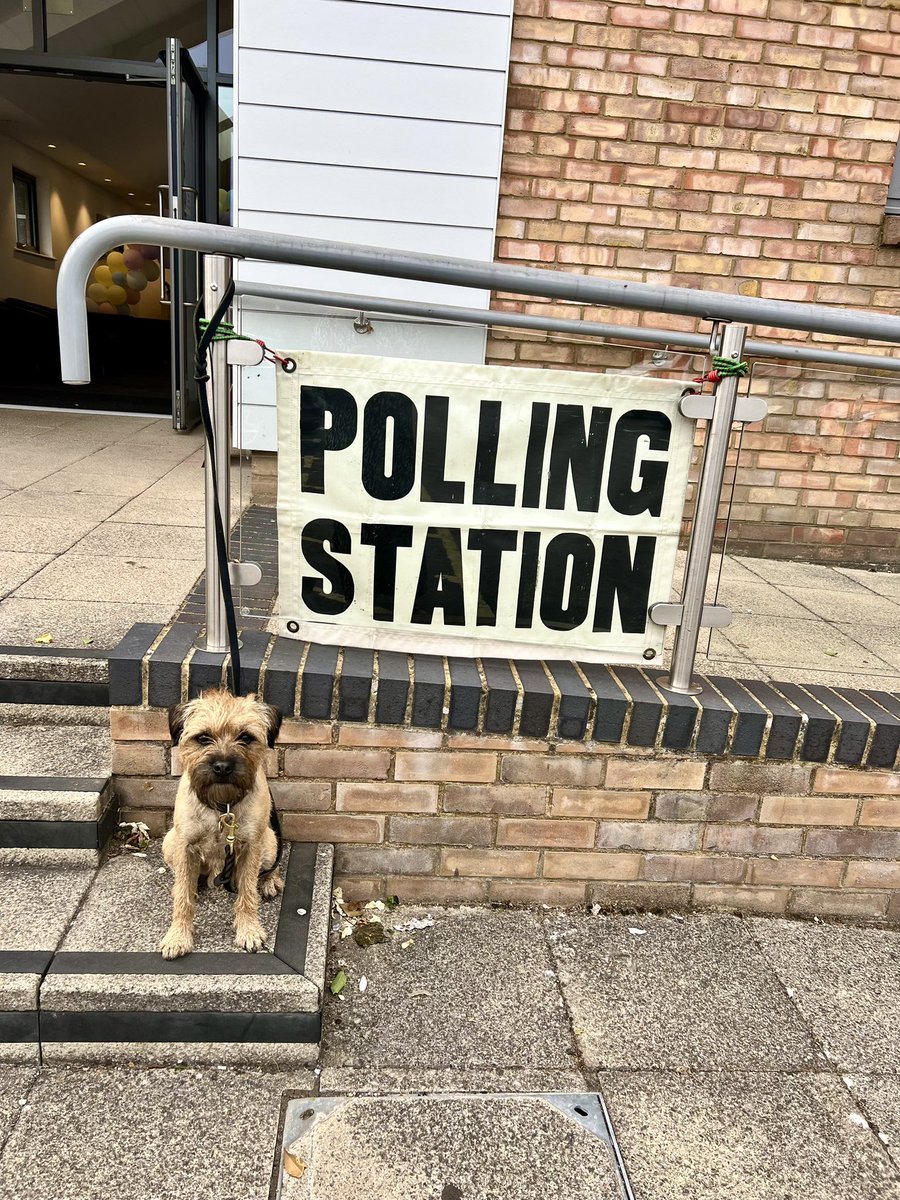 <a href="/BBCNews/">BBC News (UK)</a> #dogs #dogsatpollingstations #GE2024
