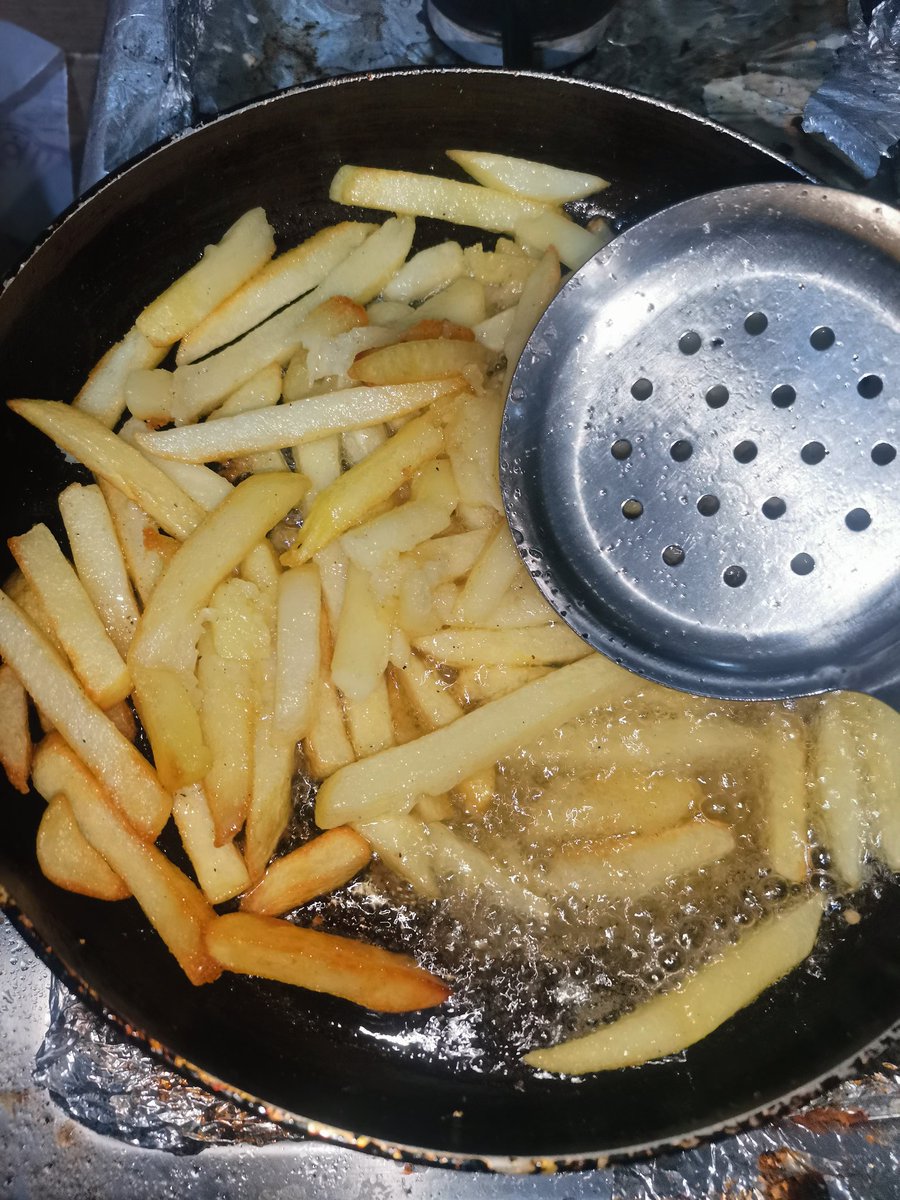 احمر ليك بطاطس       احمر ليك،بطاطس